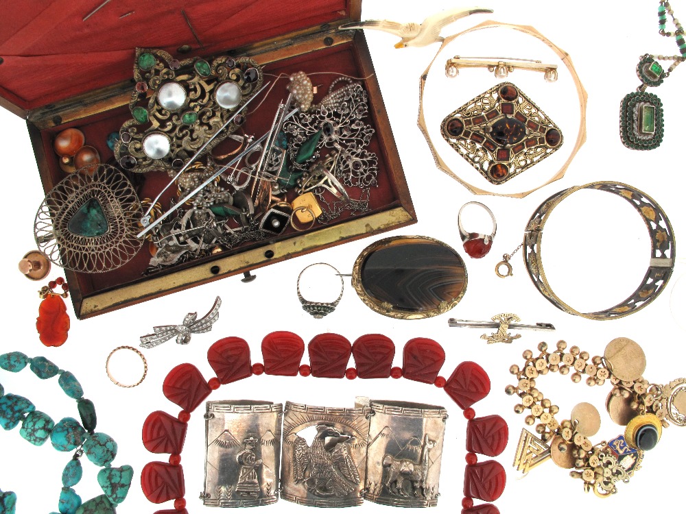 Various items of jewellery, costume jewellery etc, including a gold bangle, two gold rings, a gold