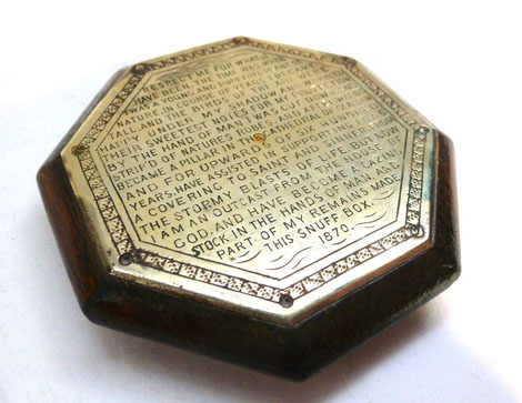 An octagonal shaped snuff box, in silver plate and oak, the oak being 600 years old from Glasgow