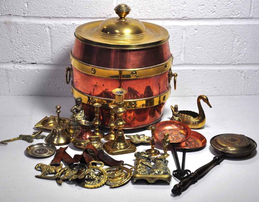 A copper and brass coal bin and a small quantity of assorted brassware.