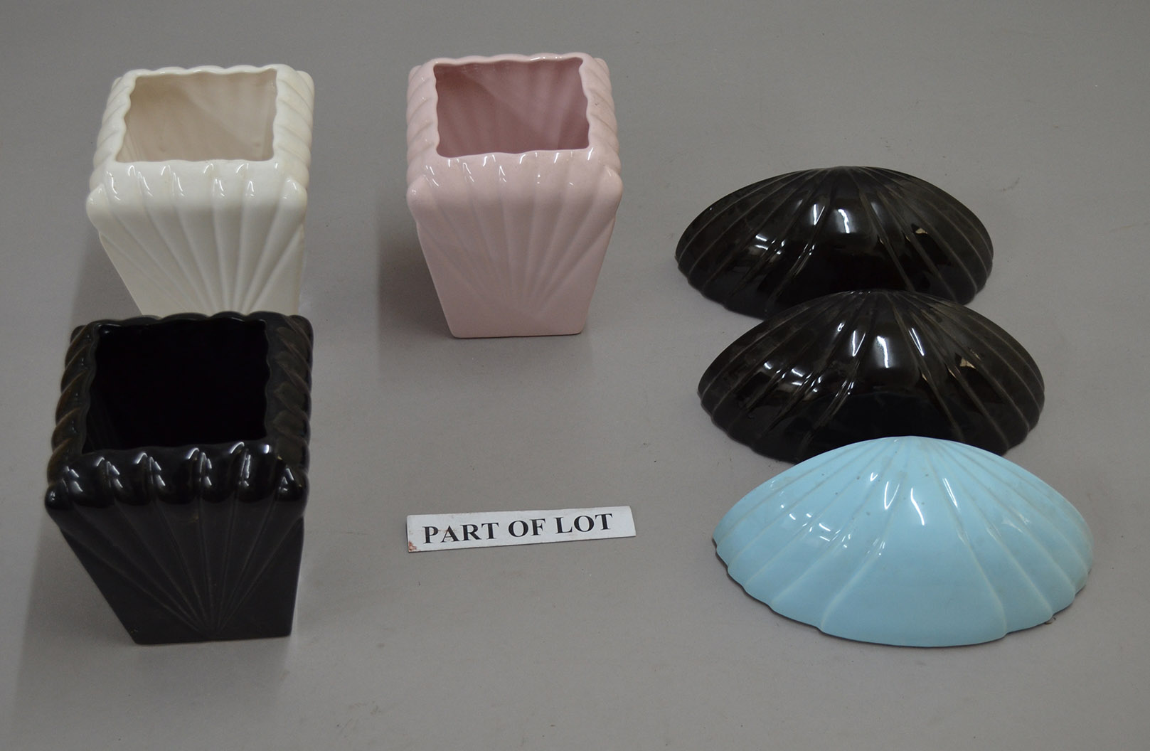 Six items of Devon Ceramics.