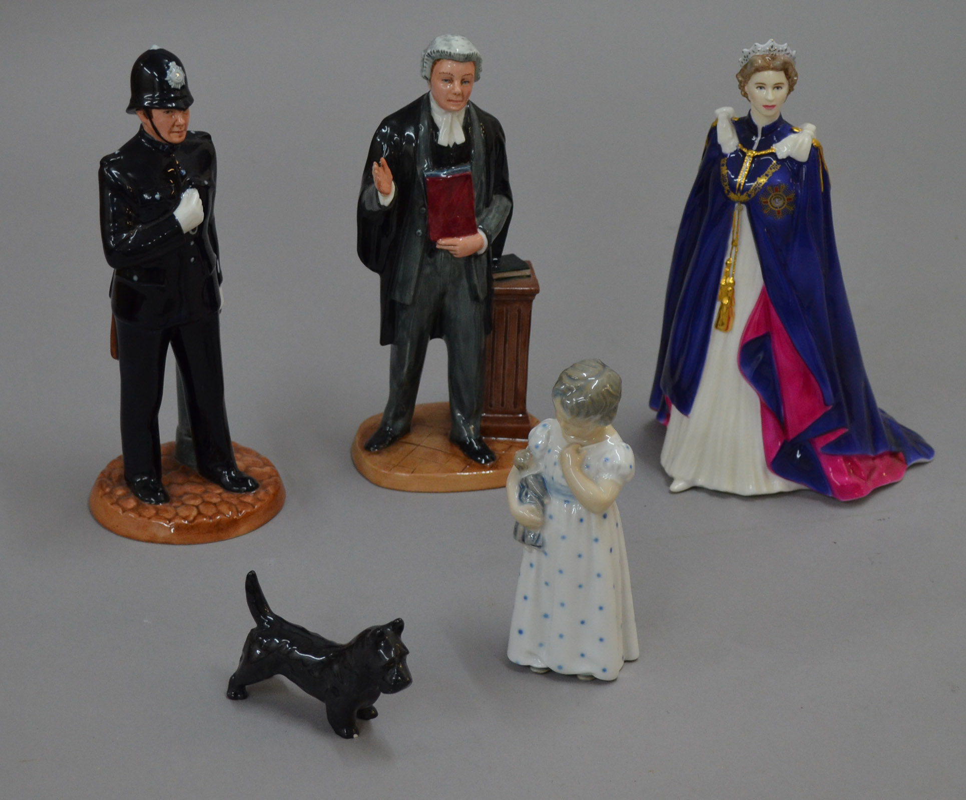 Three figures: Royal Worcester `Queen Elizabeth II` commemorating the Golden Jubilee, LE 225/1000; R