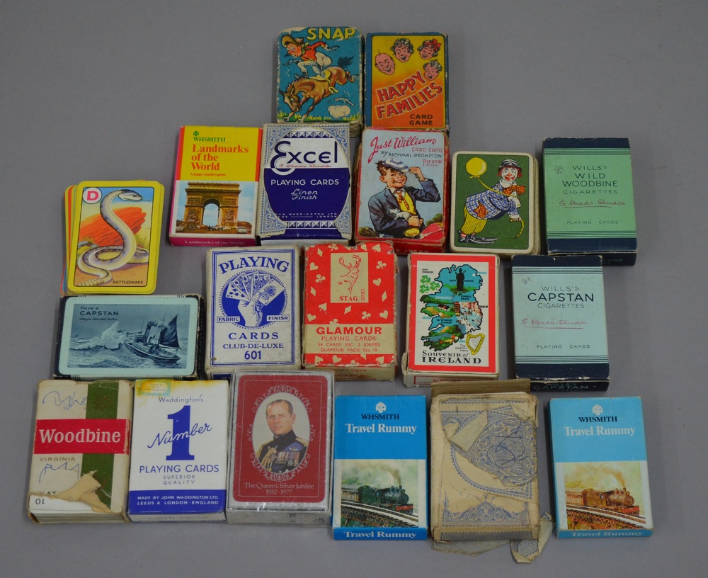 19 various sets of vintage playing cards.