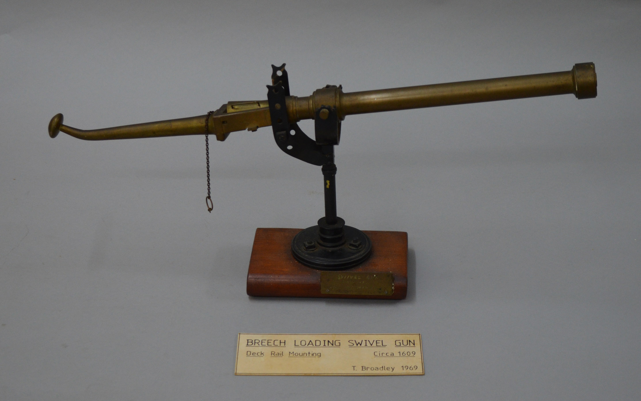 `The Johnson Collection` - Scratch built replica cast metal breech-loading swivel gun with deck