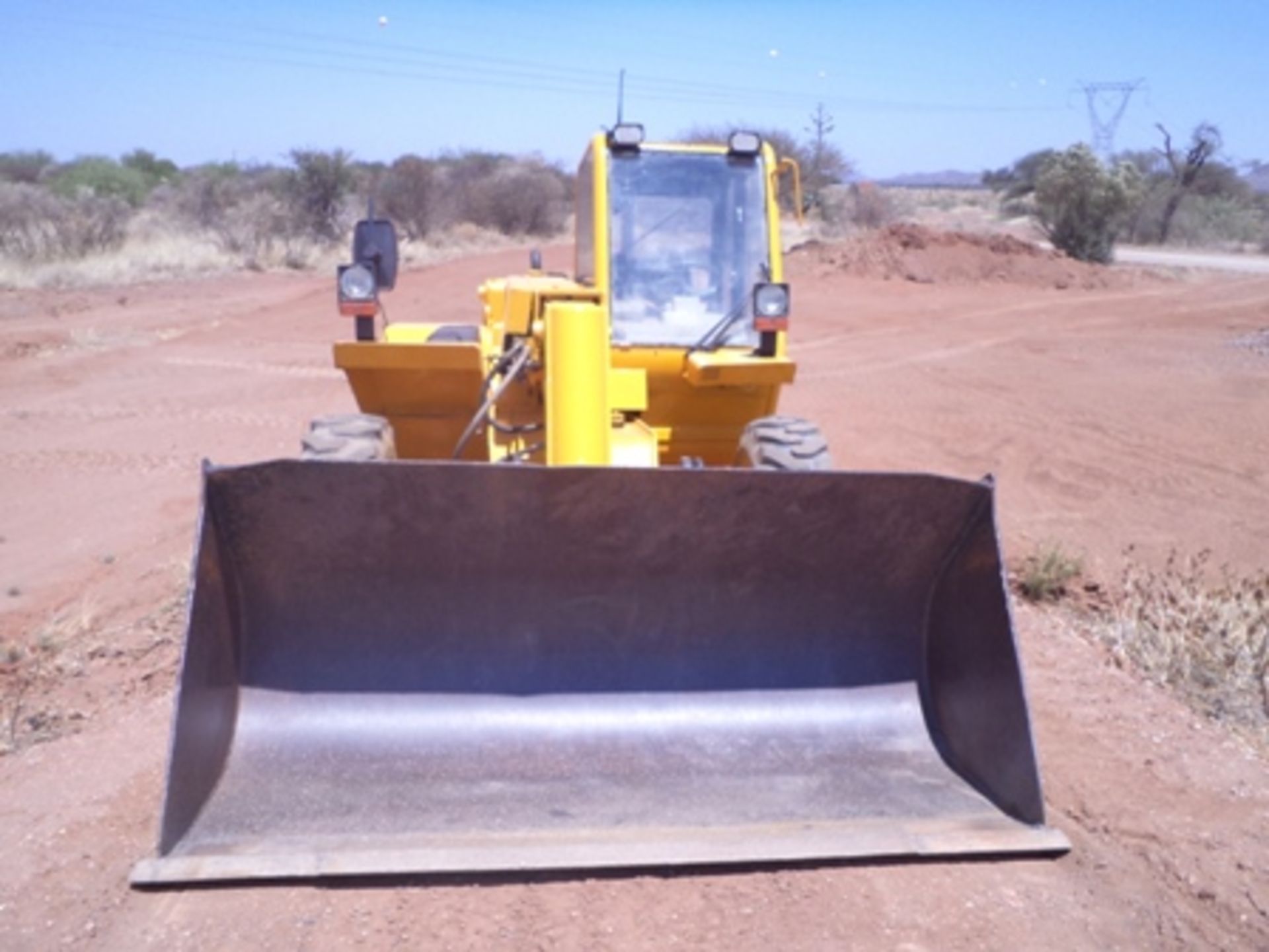 JCB FRONT END LOADER  9388 HRS
(LANGEBERG STENE, OLIFANTSHOEK, NORTHERN CAPE) - Image 2 of 7