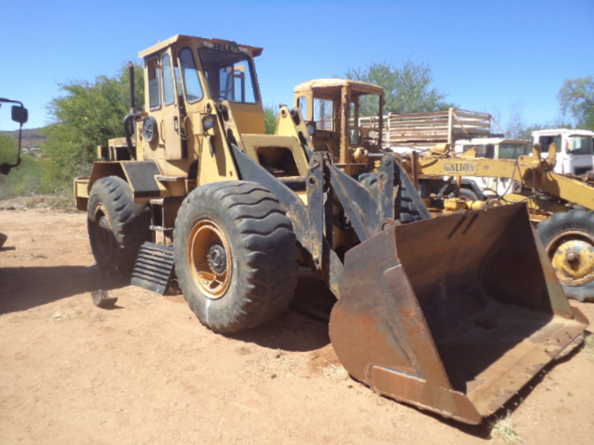 BELL L1706C FRONT END LOADER 10828 HRS (SHORT 2 CYLINDERS) (8 FULLER STREET, OLIFANTSHOEK,