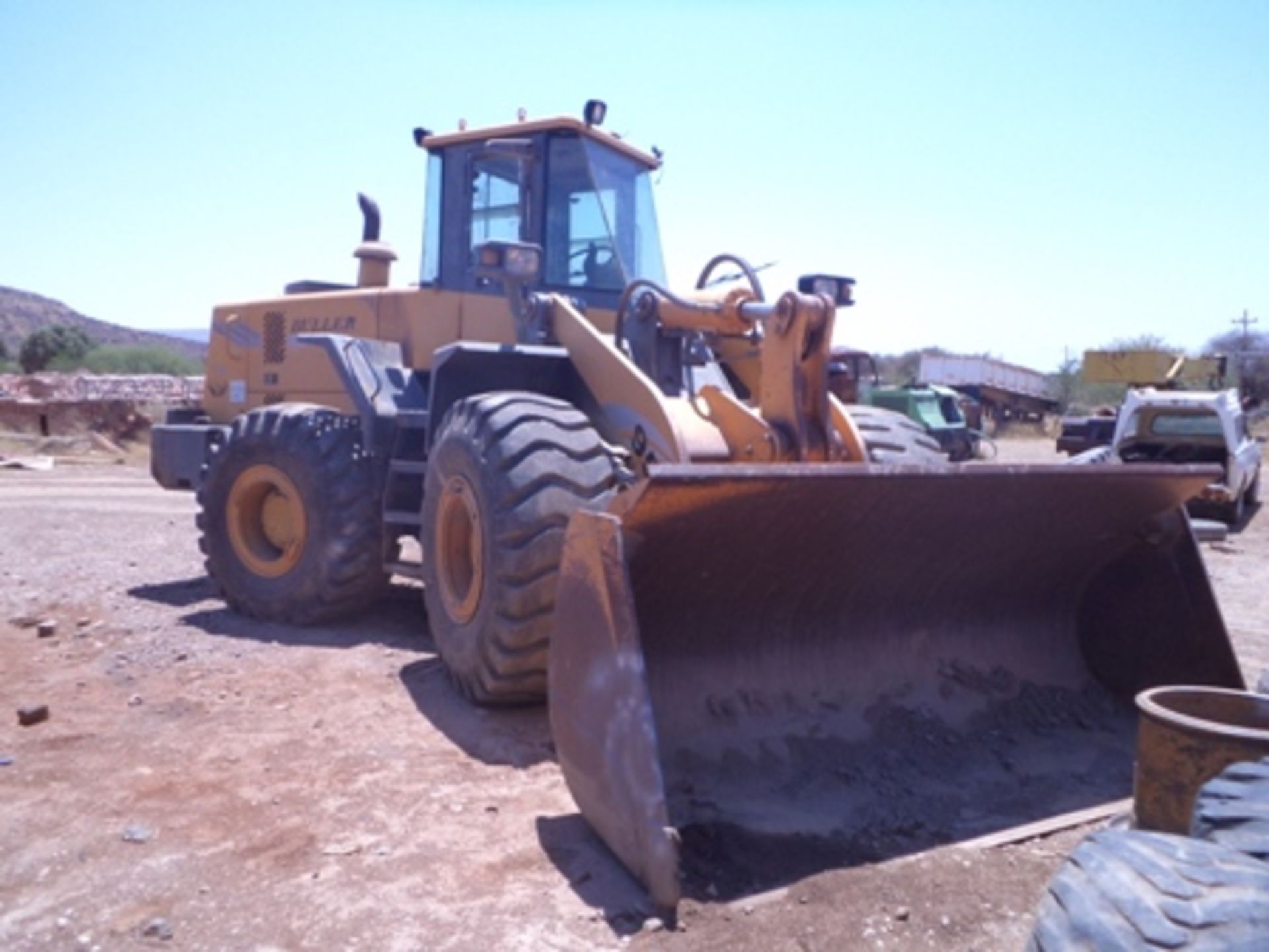 BULLER 956 FRONT END LOADER 
(LANGEBERG STENE, OLIFANTSHOEK, NORTHERN CAPE) - Image 3 of 5