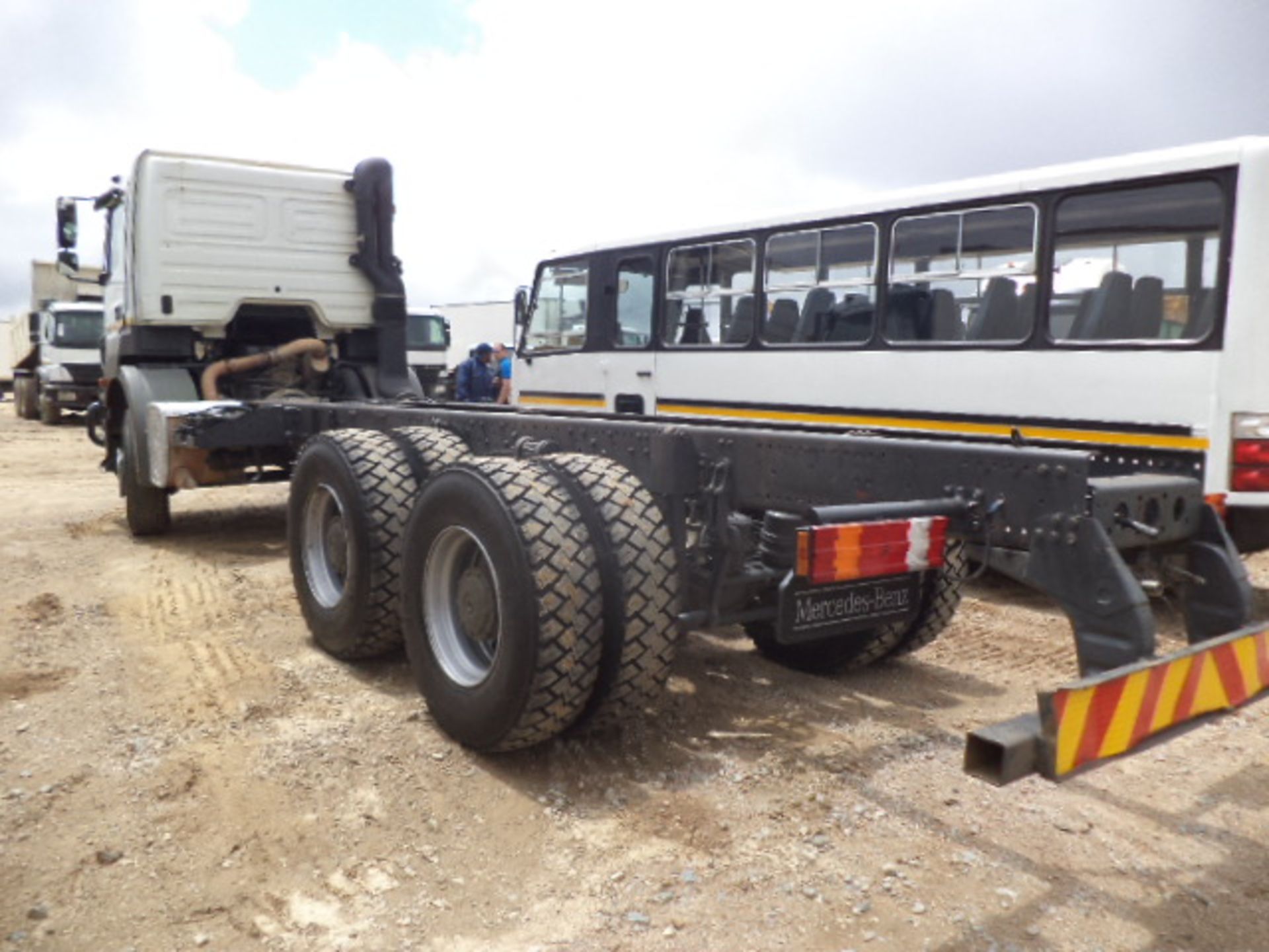 2012-07-10 NUM7657 Mercedes-Benz Axor 3340/45 CKD2 Chassis Cab Truck (Vin No: WDB9401636L643705 )( - Image 3 of 5