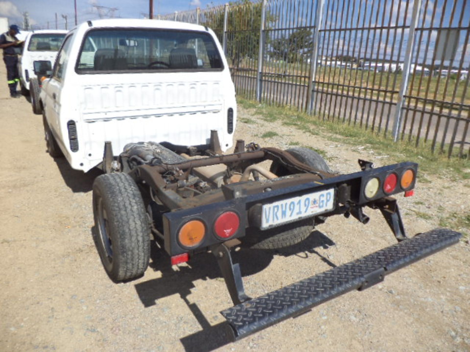 2007-03-07 VRW919GP Mitsubishi Colt 2000i Bakkie (No Load Body) (72 753 kms) (Vin No: - Image 4 of 5