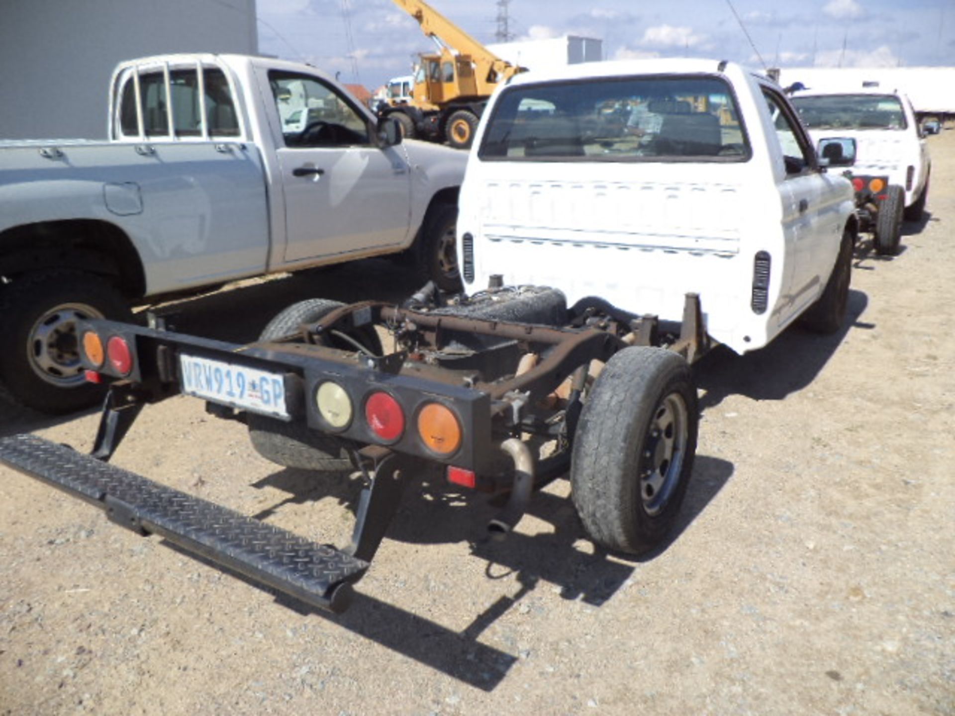 2007-03-07 VRW919GP Mitsubishi Colt 2000i Bakkie (No Load Body) (72 753 kms) (Vin No: - Image 3 of 5