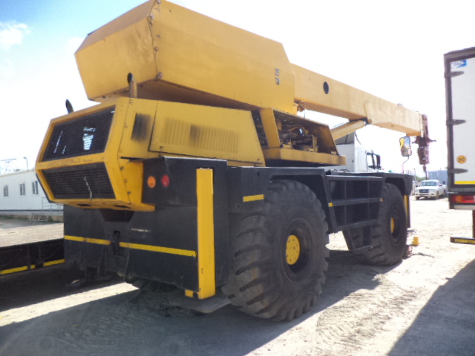 Drott SWL 25 Ton Crane (S#: 228) (Windscreen Cracked, LHS Mirror Missing, RHS Mirror Cracked, No