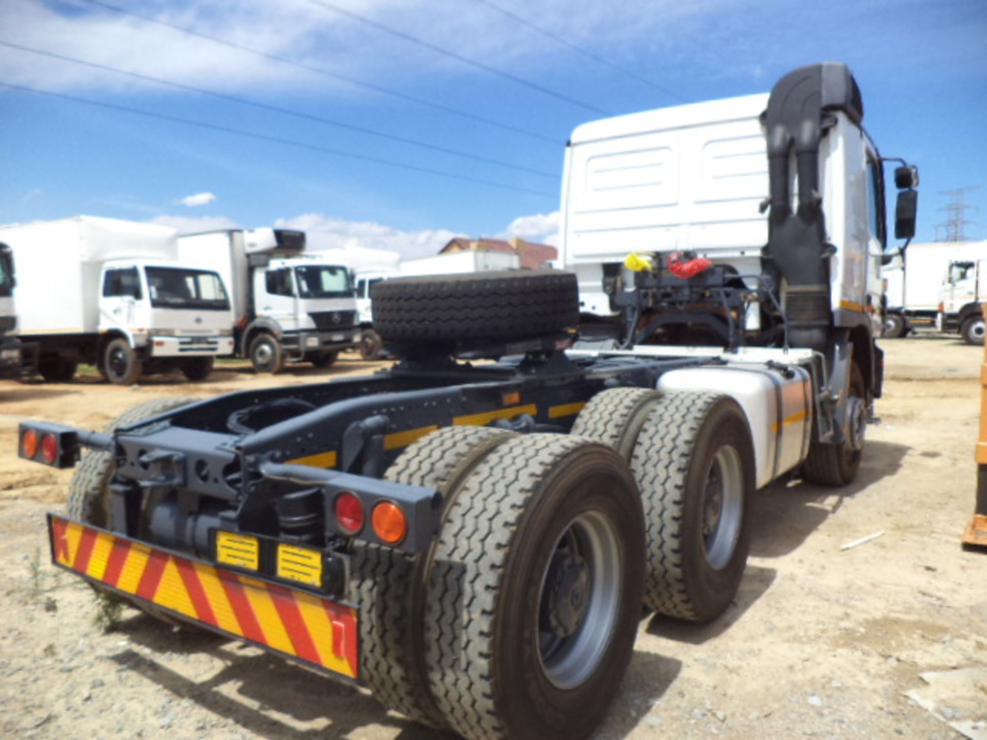 2009-11-12 NP169988 Mercedes-Benz Actros 3350S/33 CKD2 V8 6 x 4 Mechanical Horse (Vin No: - Image 4 of 4