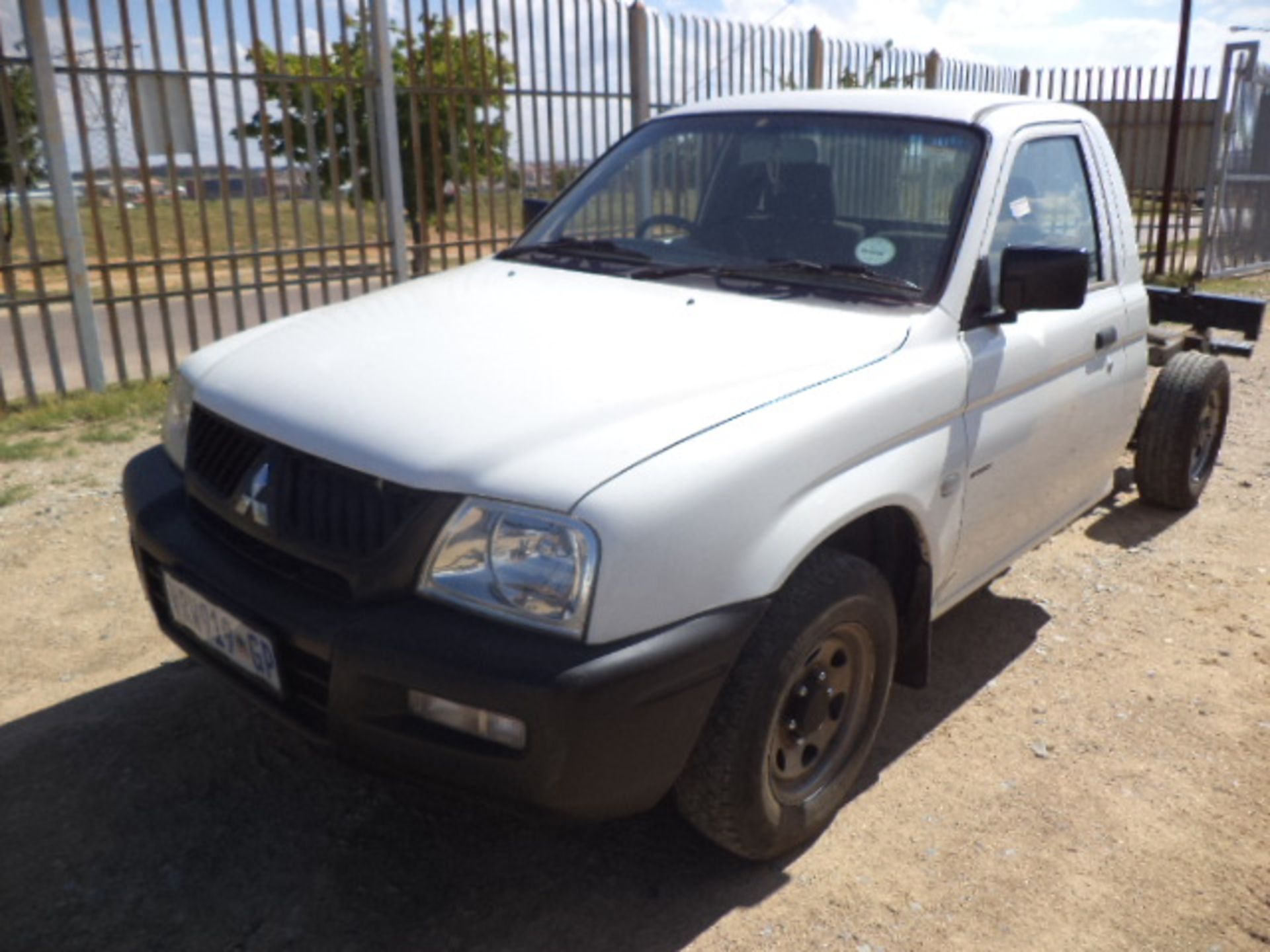 2007-03-07 VRW919GP Mitsubishi Colt 2000i Bakkie (No Load Body) (72 753 kms) (Vin No: