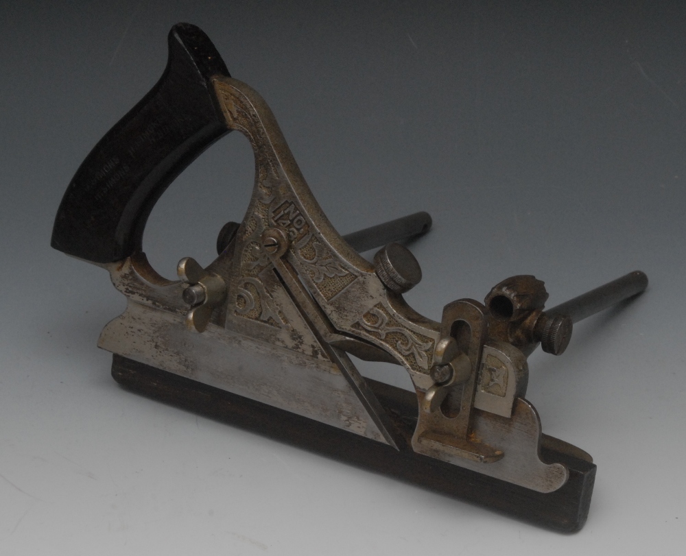 A USA Stanley No.143 bullnose plow plane with Sweetheart Logo.