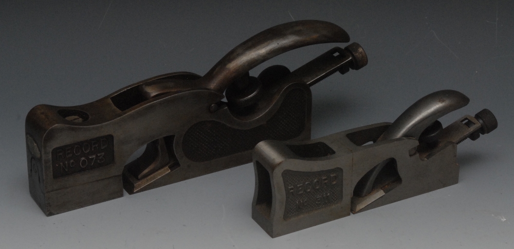 A Record No. 073 shoulder plane, 1 1/4" iron; another Record No. 311 shoulder plane with bull nose