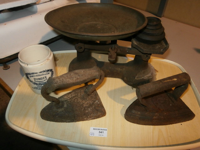 Set of metal scales and 2 flat irons