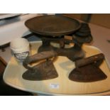 Set of metal scales and 2 flat irons