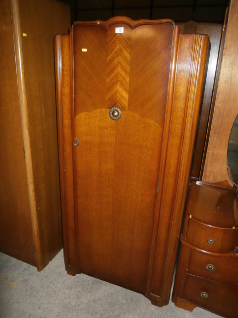 Oak single door wardrobe