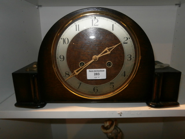 Mantle clock with keys (Smiths)