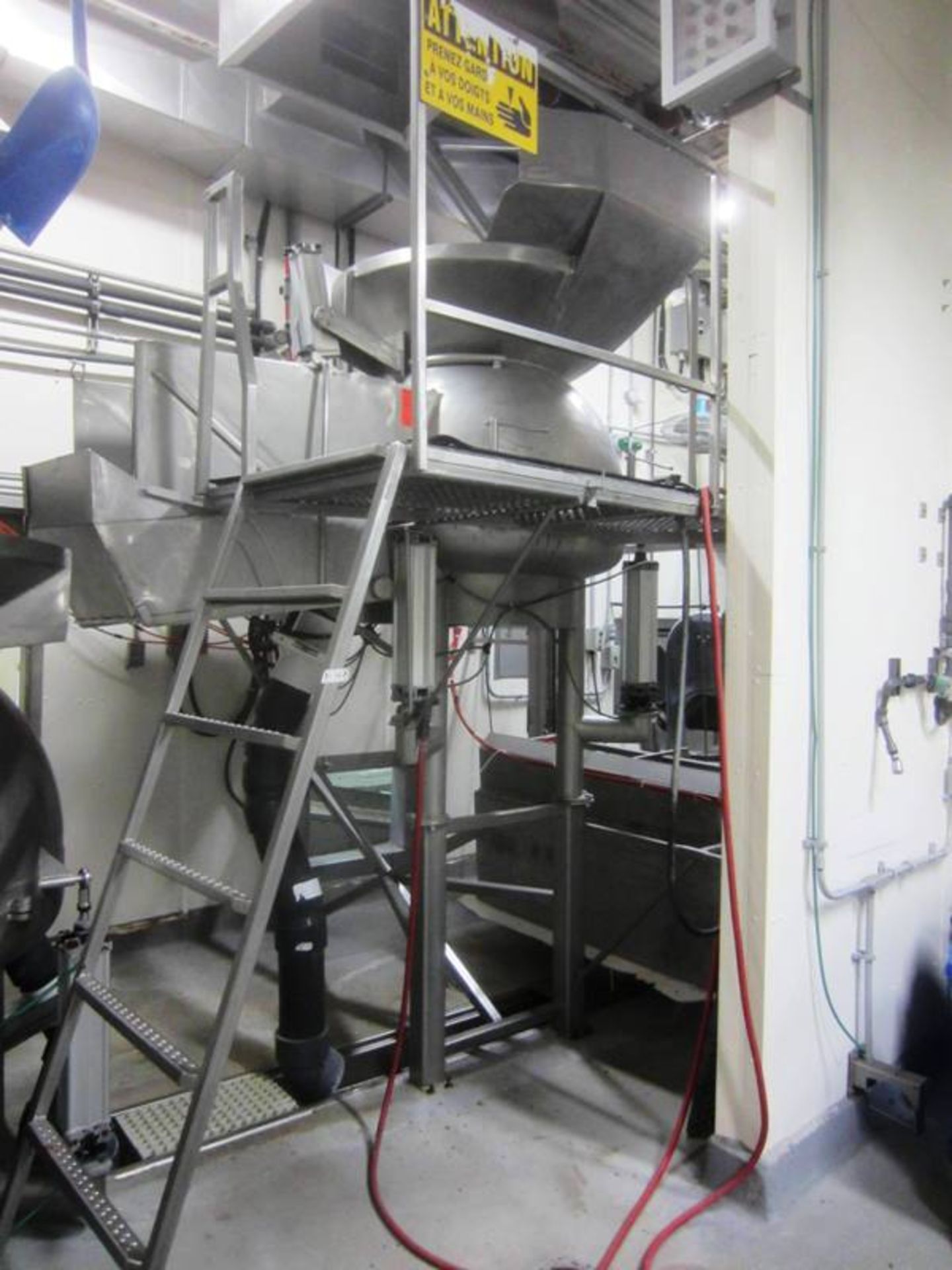 TecFood Mdl. V20 S.S. Stomach Washer with s.s. loader 3' W X 5' L, complete with rail, overhead work
