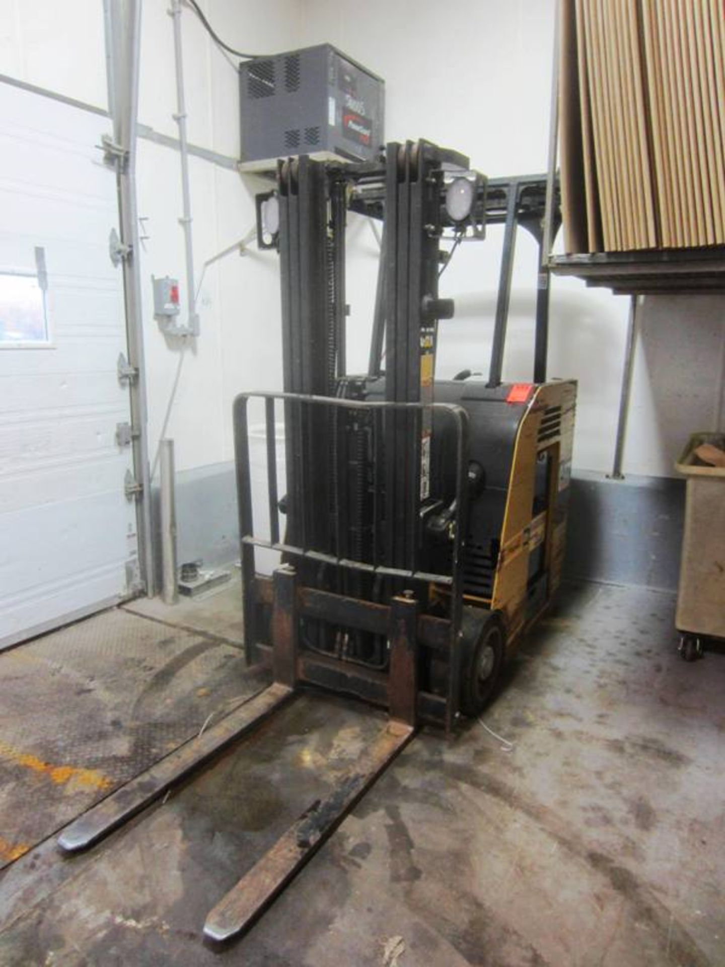 Caterpillar Mdl. ES3500 Stand-Up Forklift, Ser. #A2ES120344, 3250 Lbs. cap. w/Power Guard HD