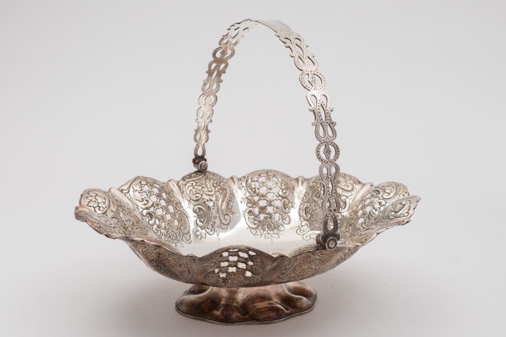 A Victorian silver oval swing handle basket, maker Thomas Latham & Ernest Morton, Birmingham,