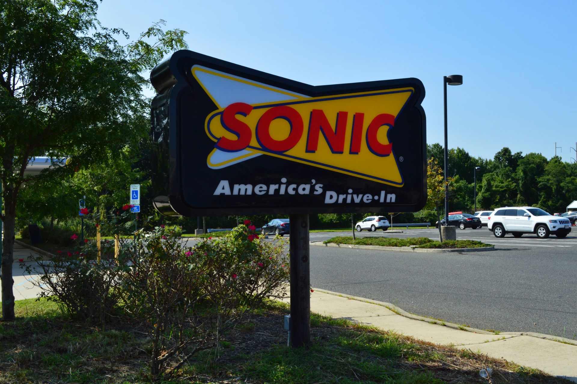 Bulk Bid on Complete contents of Sonic Drive In Restaurant