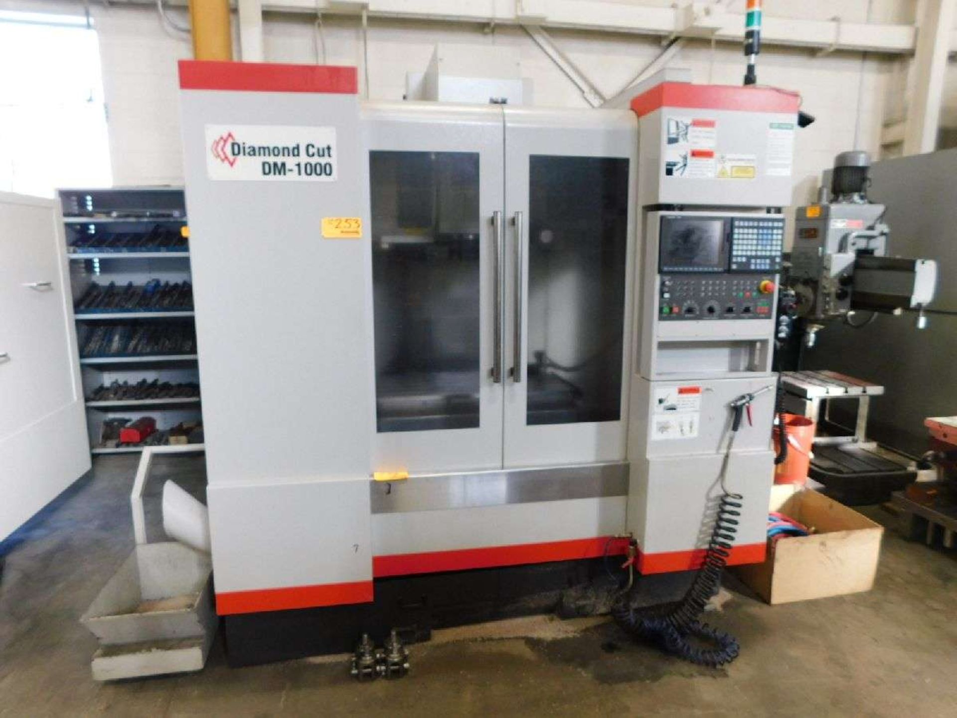 2012 Mitsubishi Litz DM-1000 3-Axis Vertical CNC Machining Center