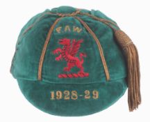 MEM A green velvet International cap awarded for the 1928-1929 season MEM A green velvet