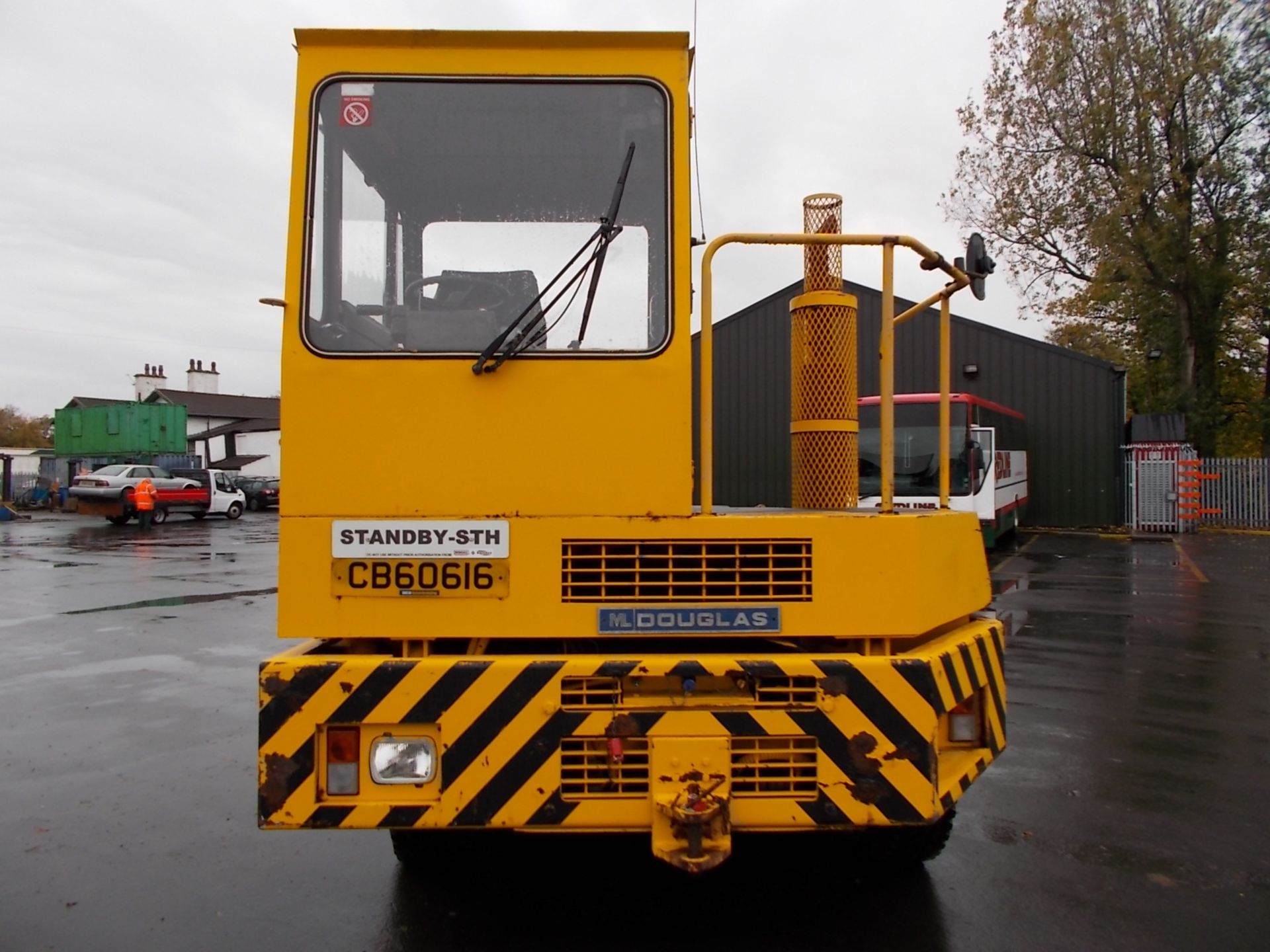 Make: Reliance  Model: Tugmaster
Terminal tractor
Appraisal:  DOR/Year:  Miles/Hours:  MOT/ - Image 9 of 11