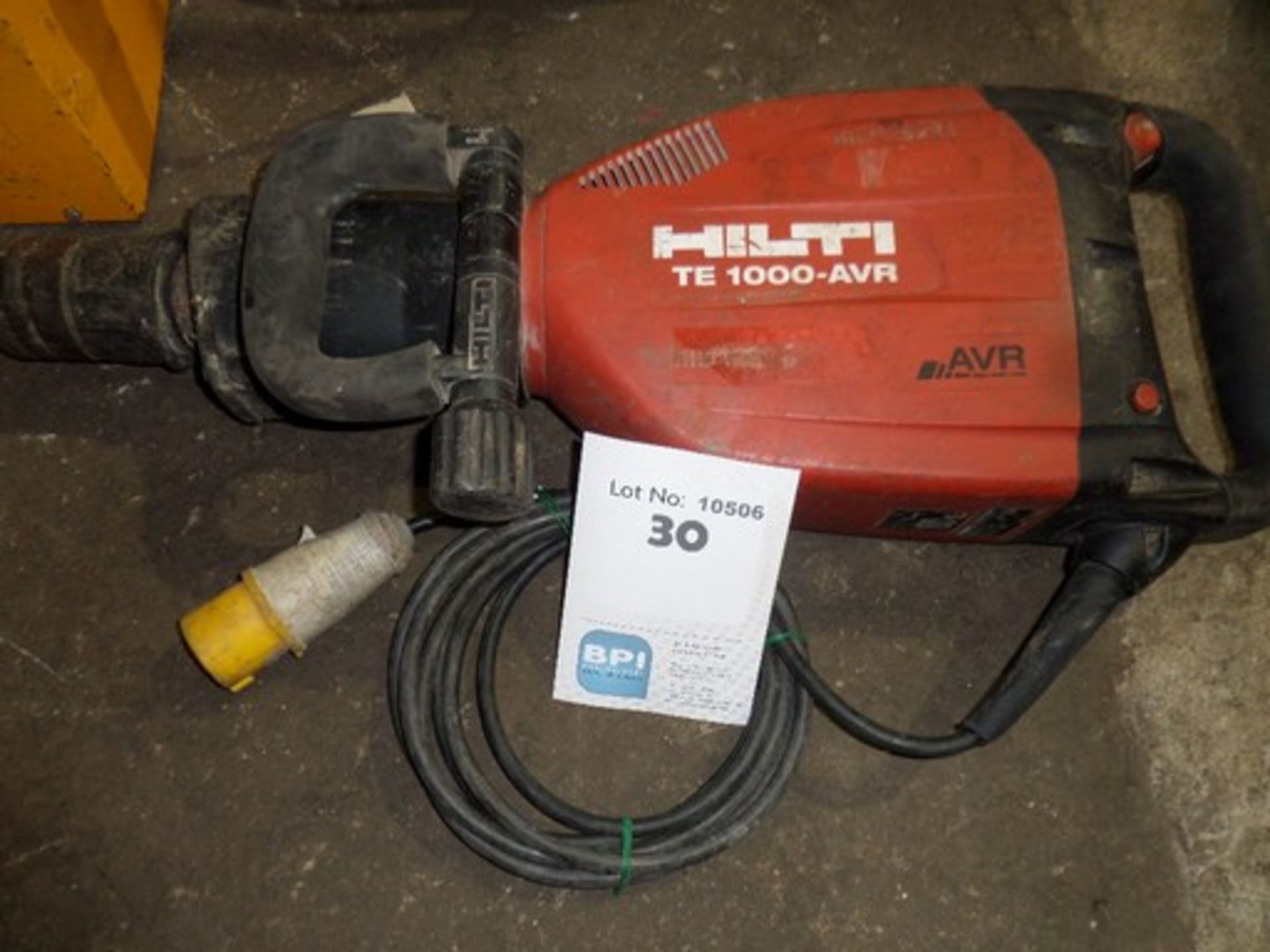 Hilti TE 1000 AVR {015173} BREAKER-  VIBRATION-DAMPED-  110V 110v 16amp connection and appears to be