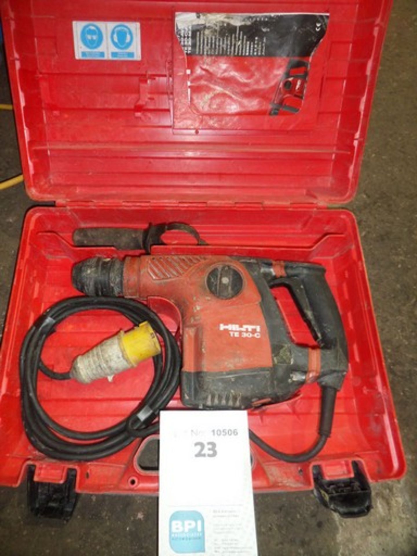 Hilti TE30-c {015178} HAMMER/DRILLER TE30C - 110V Comes in original case with a instruction manual