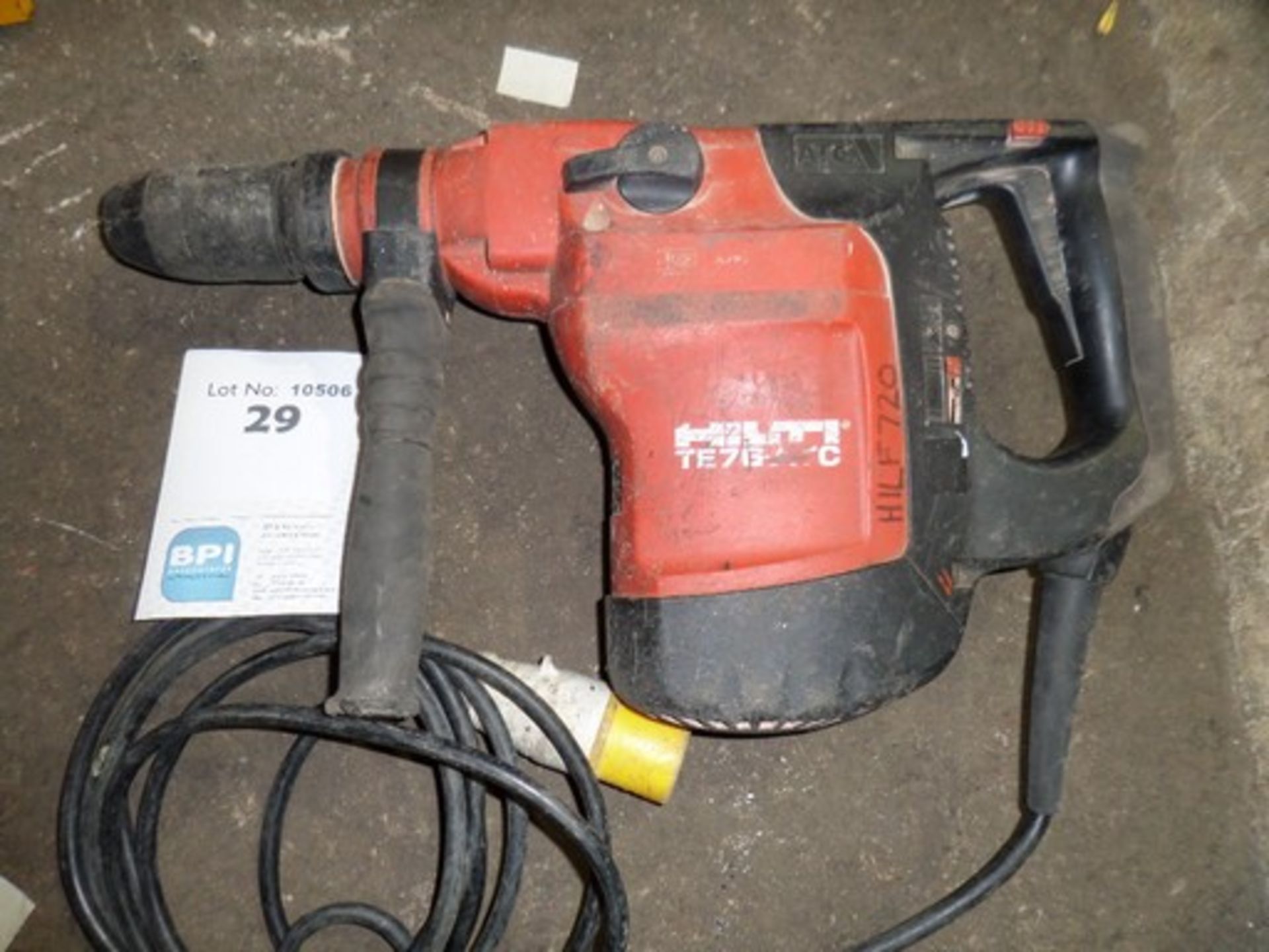 Hilti TE 76P-ATC {015192} HEAVY DUTY ATC COMBI-HAMMER 110V 110v 16amp connection and appears to be