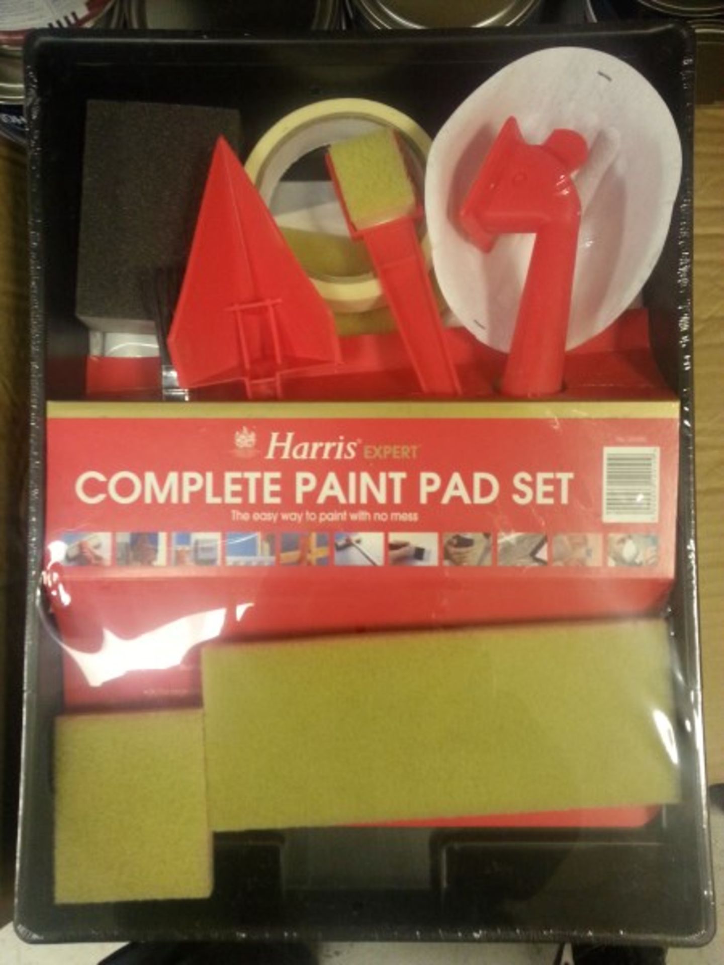 12 x HARRIS EXPERT COMPLETE PAINT PAD SET Appraisal: new Serial No:  Location: COATBRIDGE Viewing: