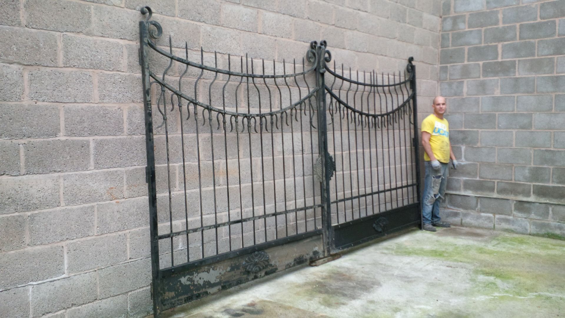 LARGE PAIR HEAVY SOLID IRON GATES 2.4M HIGH X 2.1M WIDE