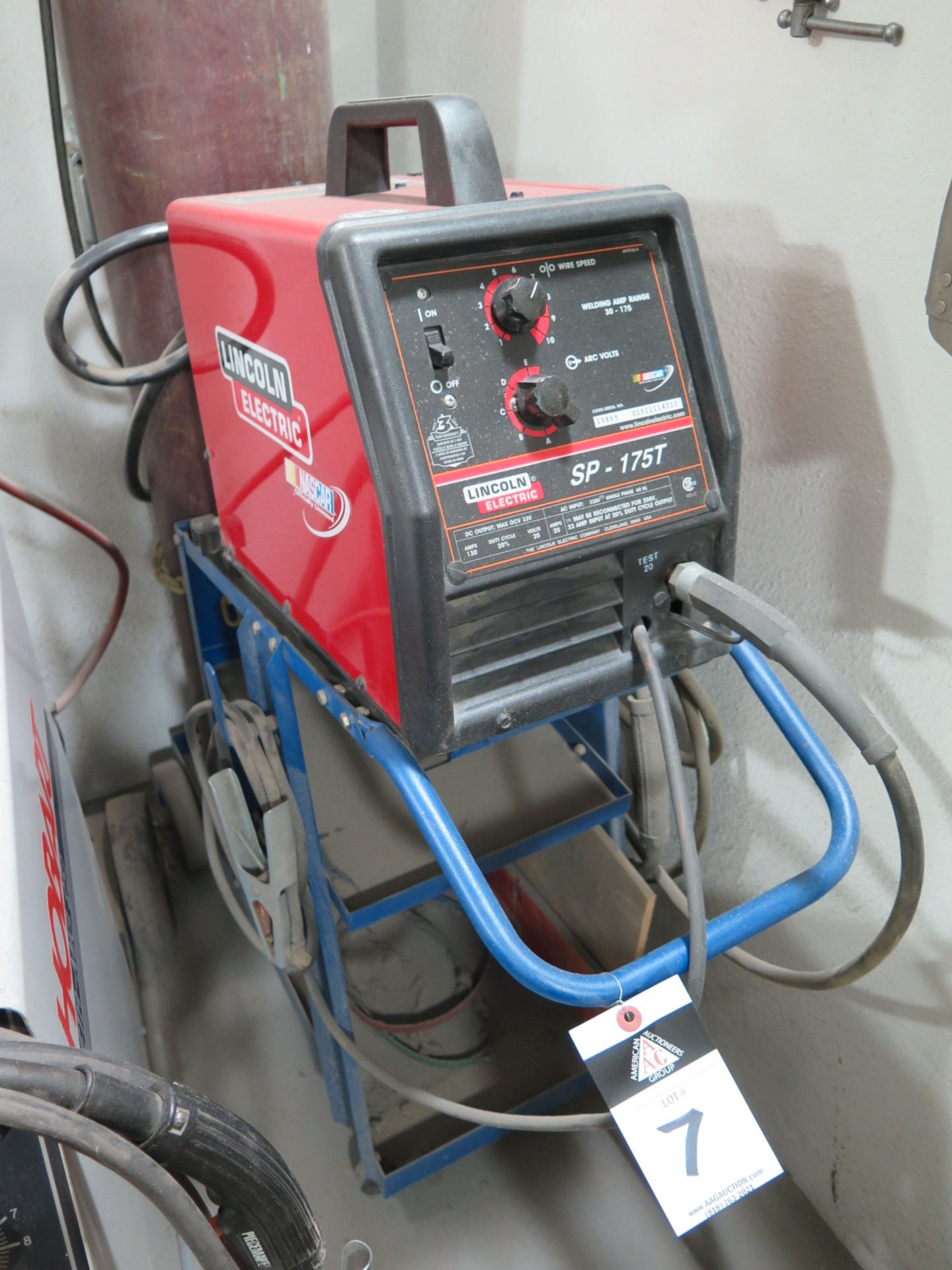 Lincoln SP-175T Arc Welding Power Source s/n U1011114215 w/ Cart