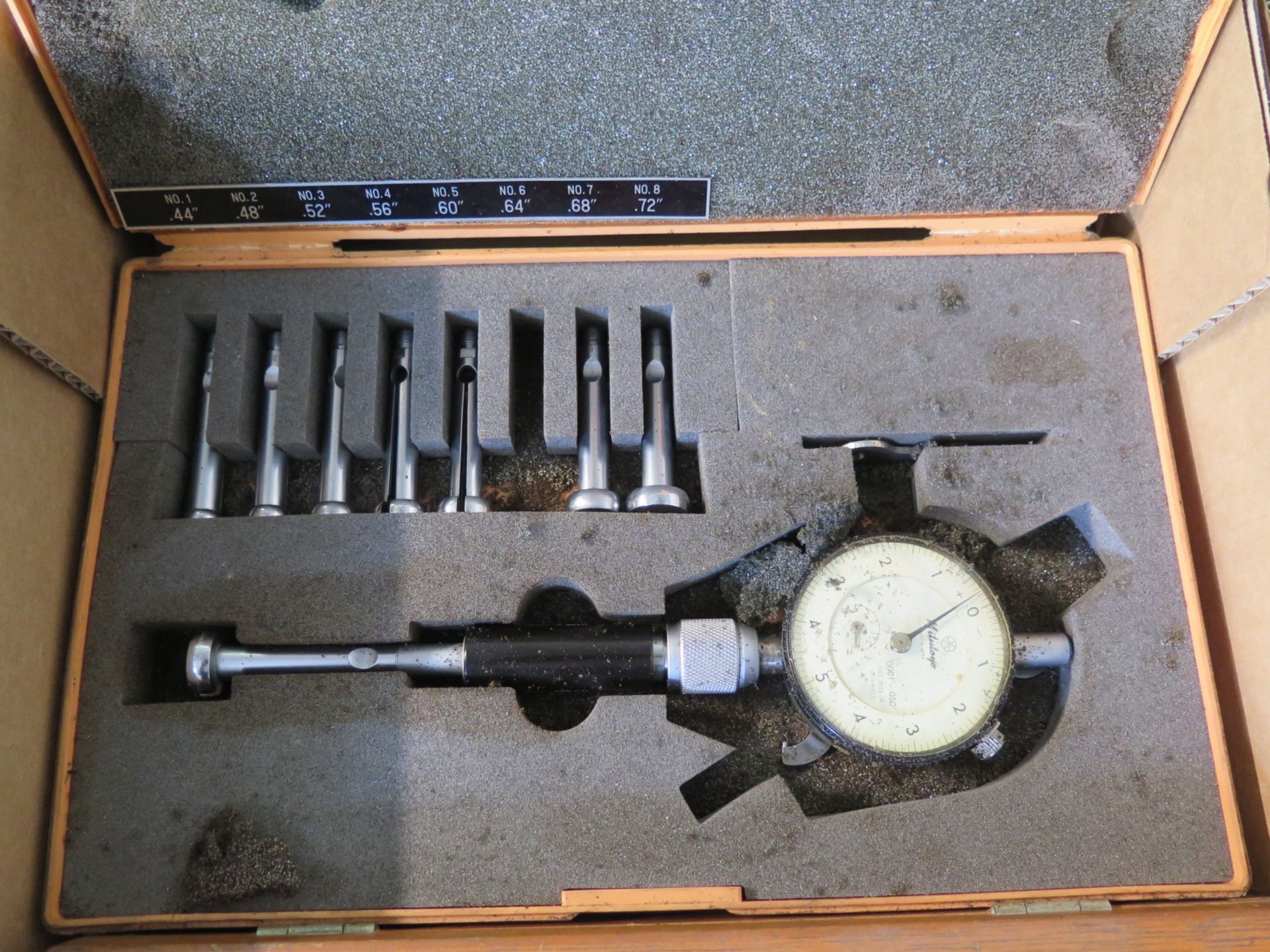 Mitutoyo .44"-.72" and .3"-.4" Dial Bore Gages - Image 2 of 3