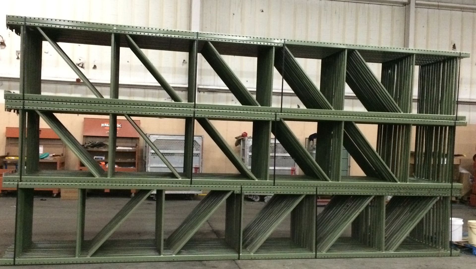 264"H X 42"D X 144"L TEARDROP PALLET RACKS (28 BAYS WITH 4 BEAM LEVEL), - Image 7 of 10