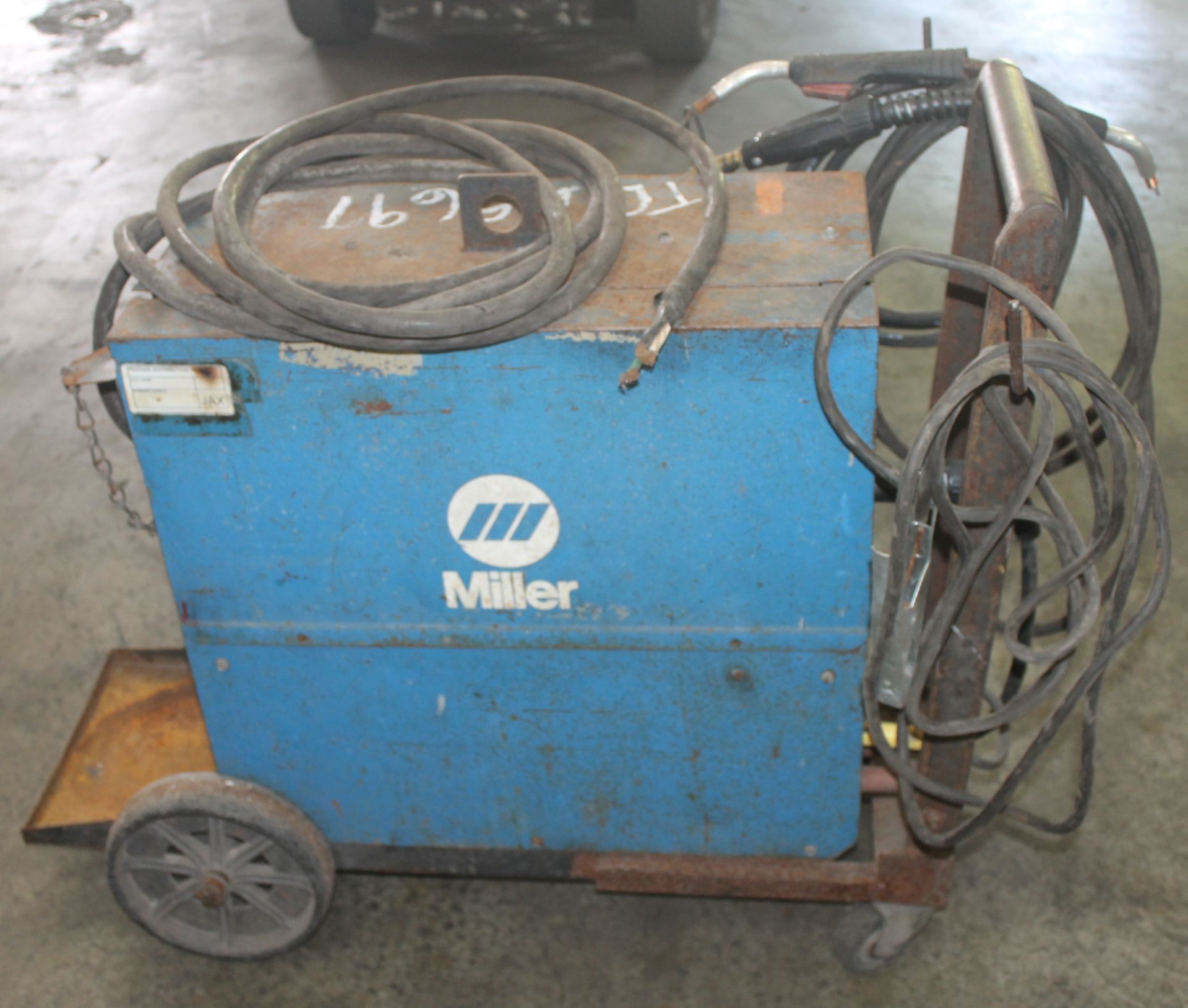 MILLER MILLERMATIC 200 CONSTANT POTENTIAL DC ARC WELDER, VOLTS: 200/230, AMPS: 46/40, KW: 8.3, 1 PH, - Image 3 of 7