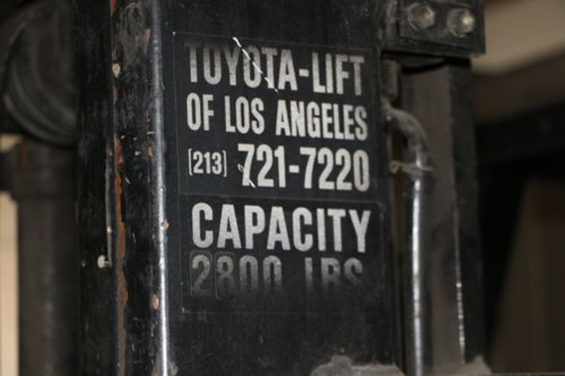 Toyota LP Forklift – 14,425 Hours – 2,800 Lbs Capacity - Image 2 of 4