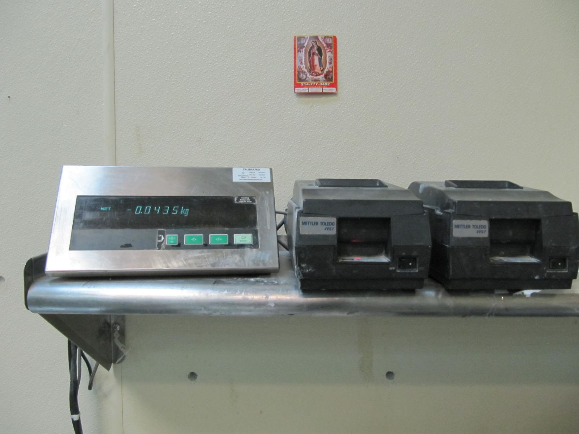 [Lot] (2) Mettler Toledo digital scales, 4' x 3' x 4" thick granite surface plate, on load cells - Image 2 of 2