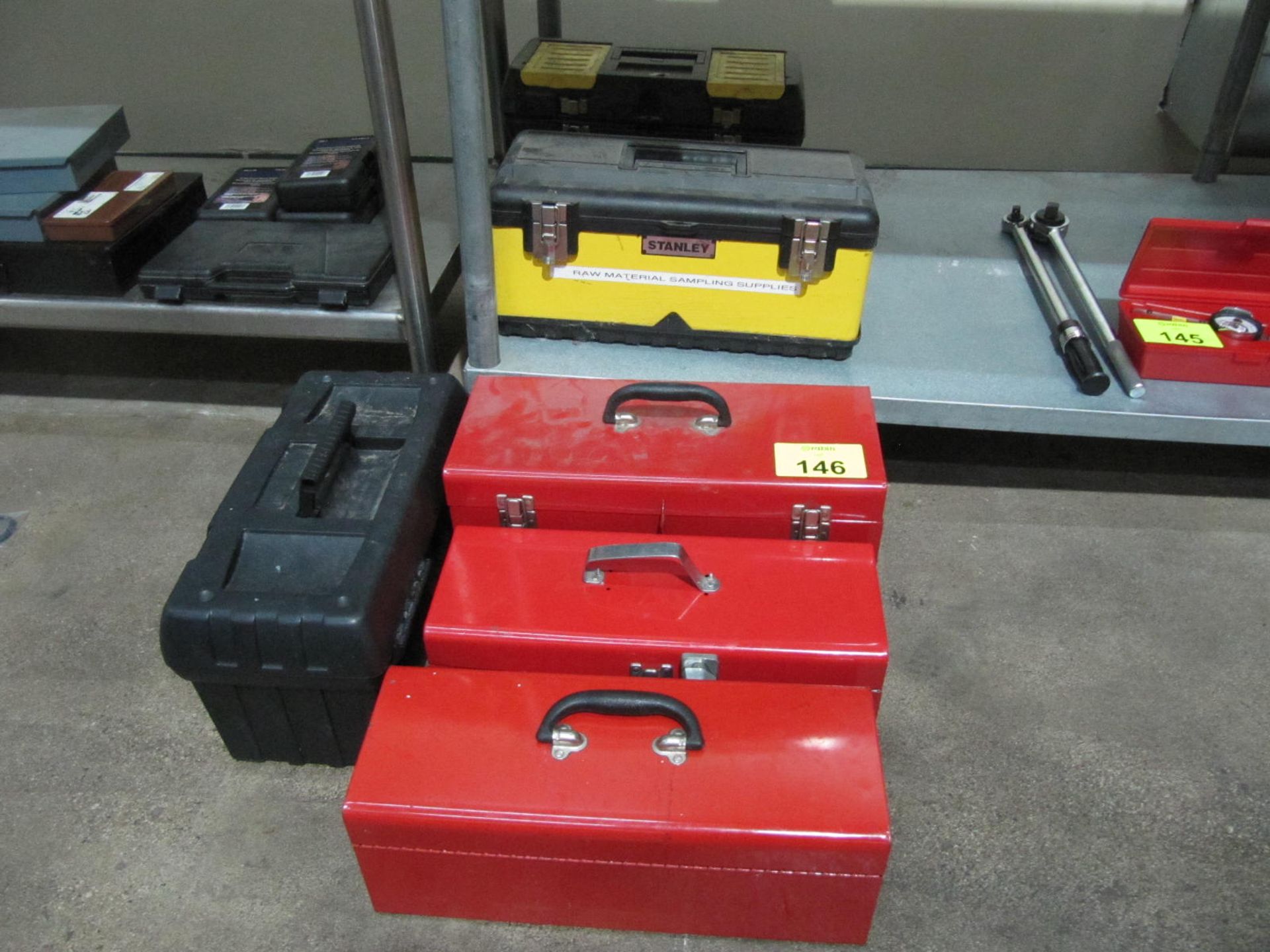[Lot] (3) Assorted tool boxes, (2) Stanley, (1) Husky