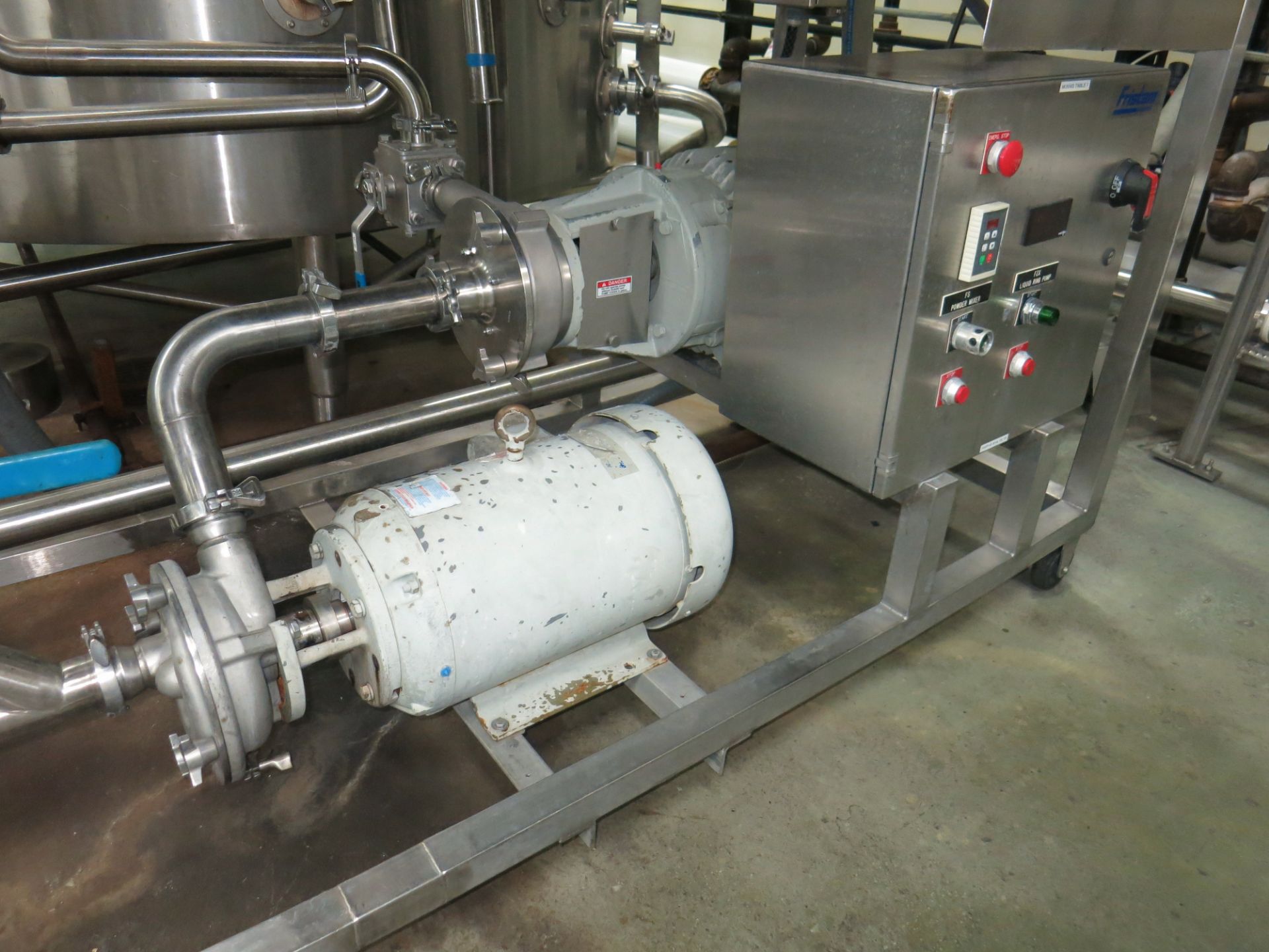 Fristam liquiverter blend station , includes (2) Fristam centrifugal pumps, integrated funnel, - Image 2 of 2