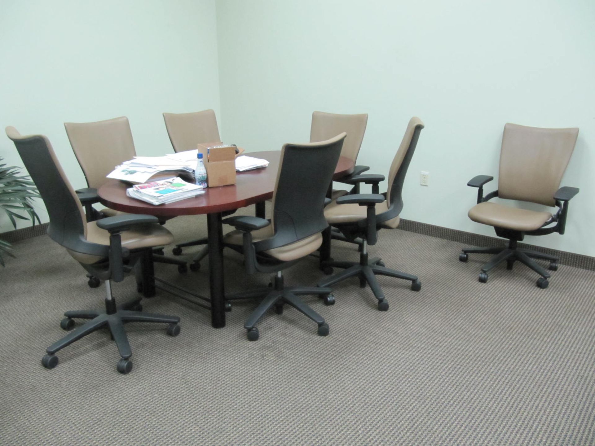 Conference table with (8) chairs, 6' x 3' oval table