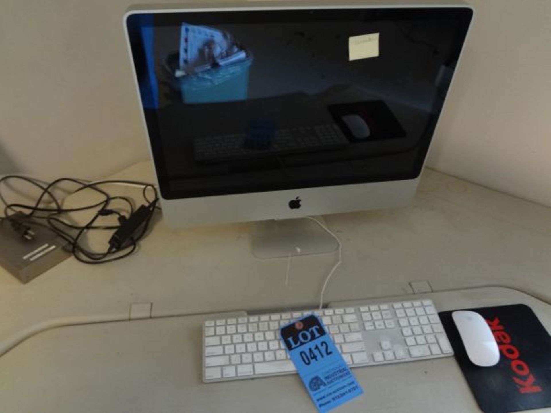 24" IMAC COMPUTER