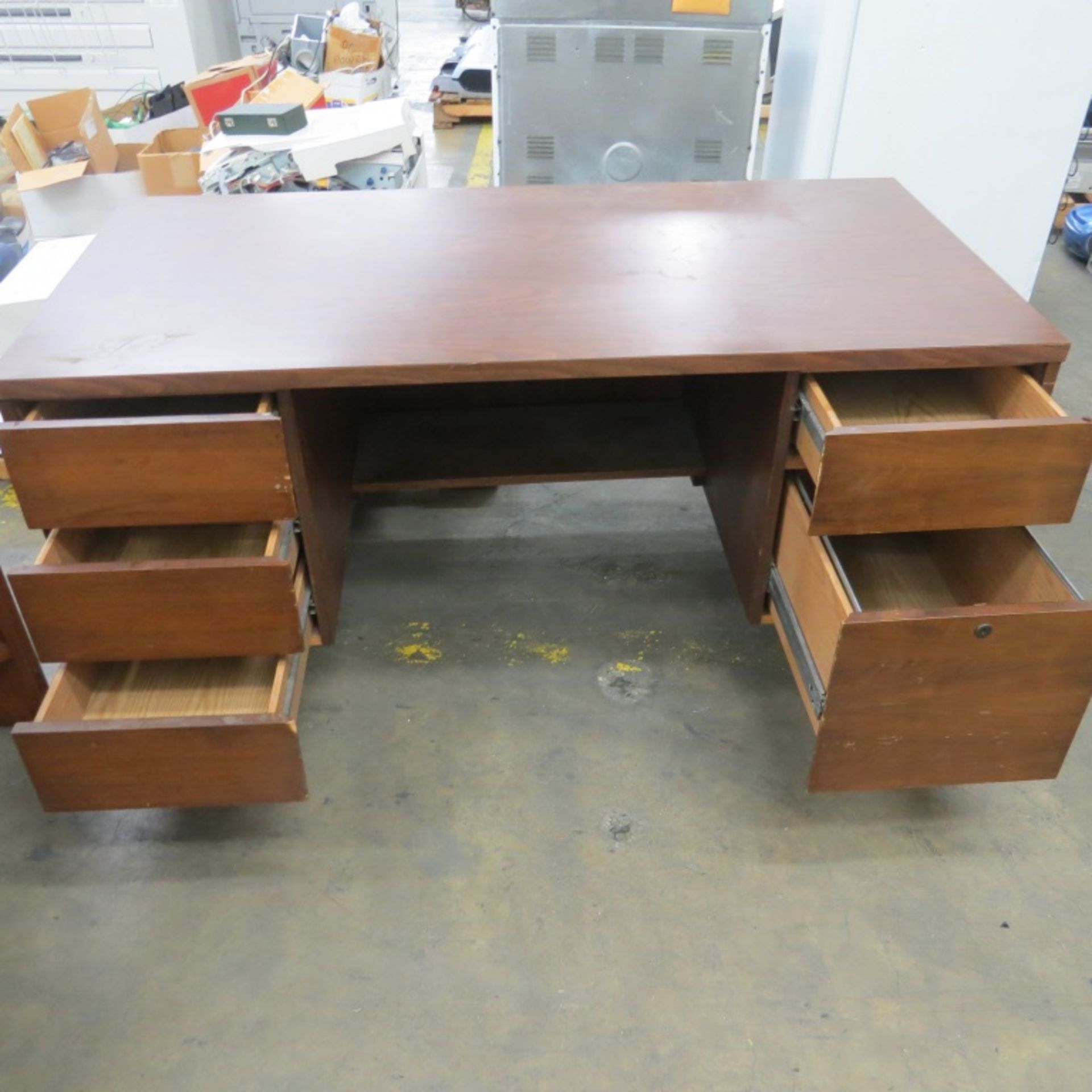 Desks- - Image 3 of 5