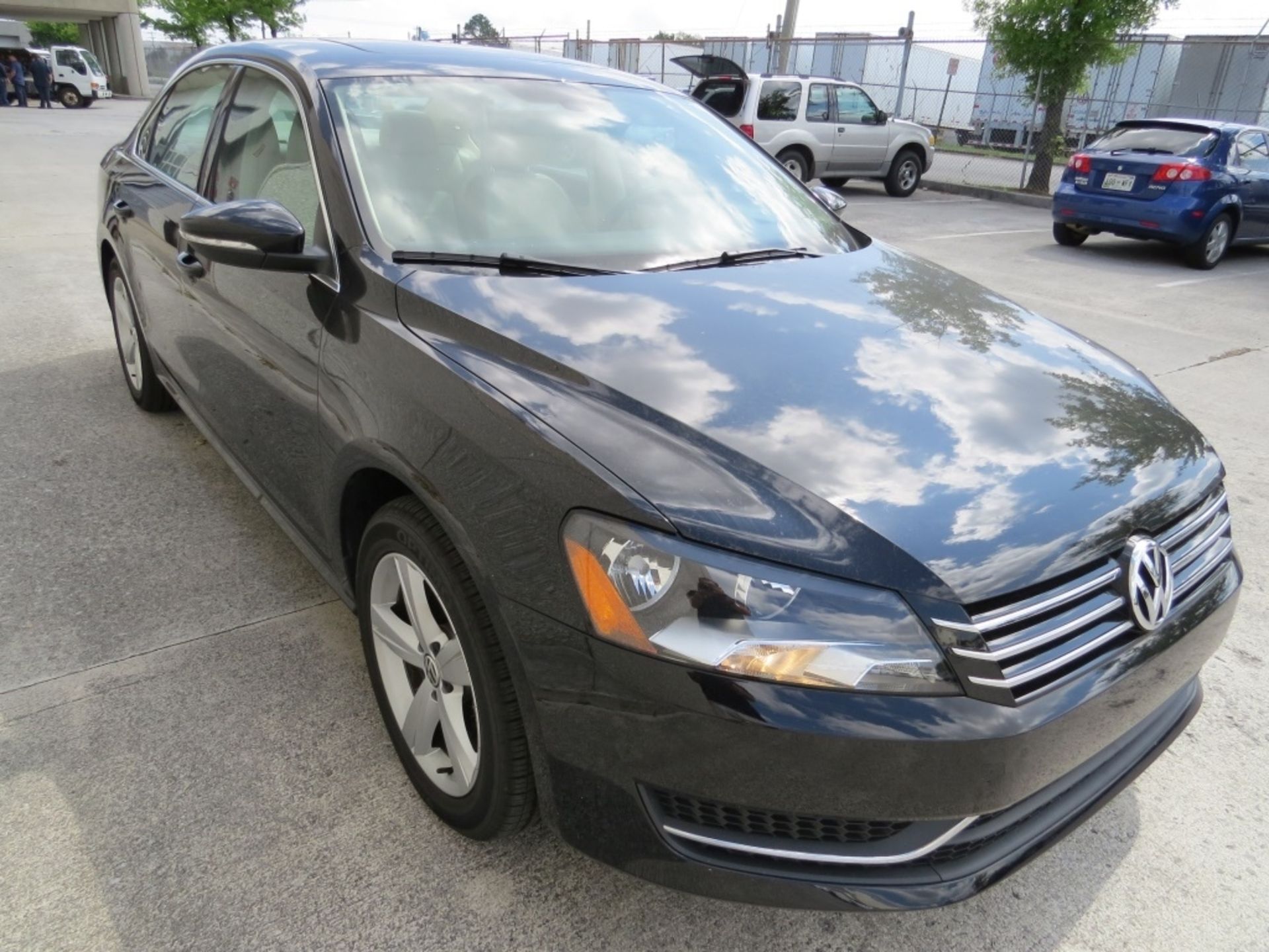 2012 VW Passat TDI Diesel - VIN-1VWBN7A3XCC096912 - Image 7 of 36