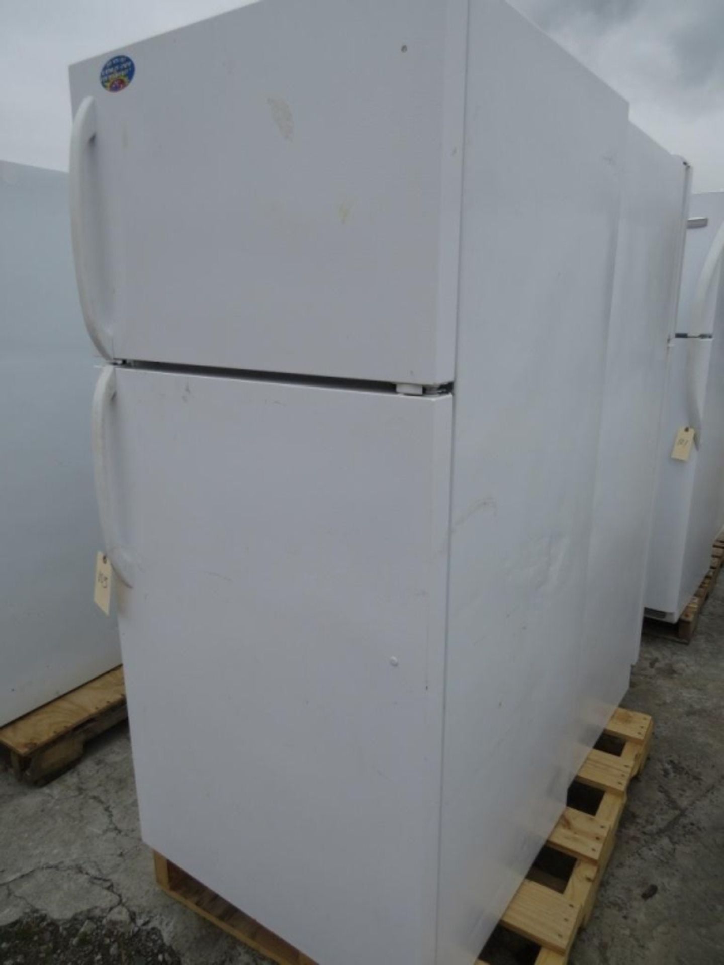 Frigidaire Refrigerator- - Image 2 of 5
