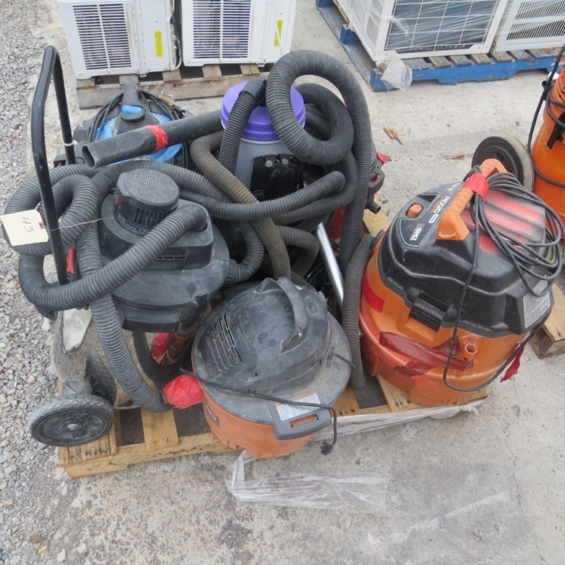 (qty-6) Assorted Vacuums