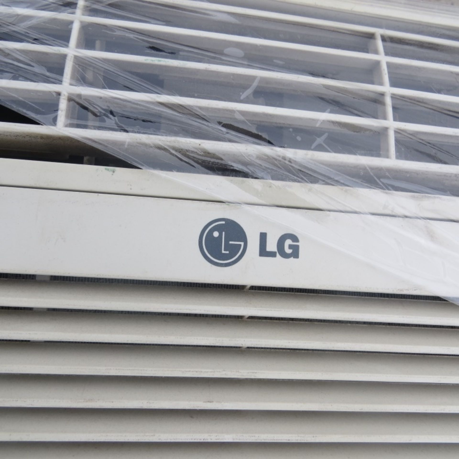 (qty-2)LG & ComfortAir Air Conditioning Window Units - Image 3 of 7