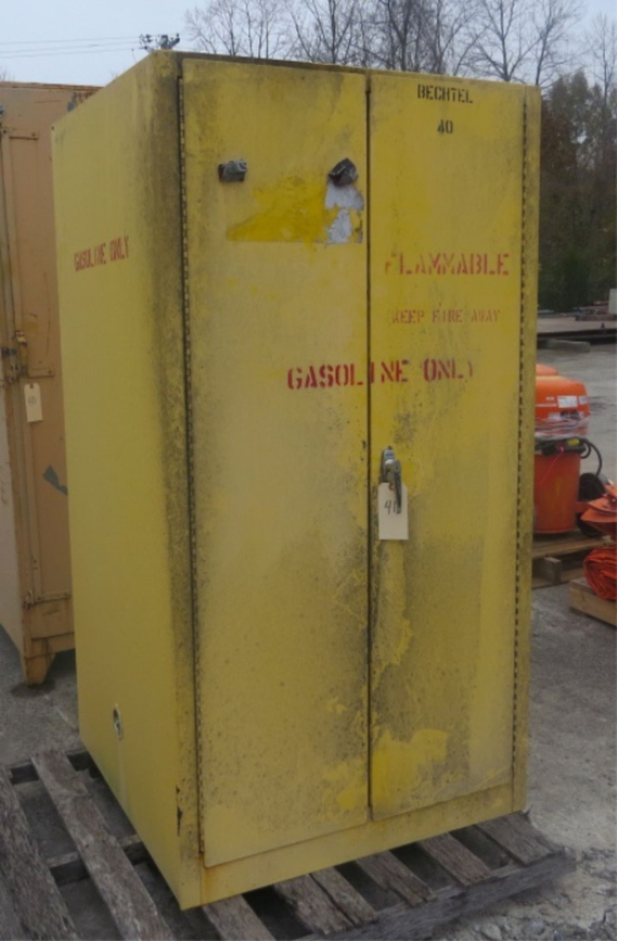 2ft 10" Wide, 5 1/2ft Tall, ft 10" Deep,  used to store gas